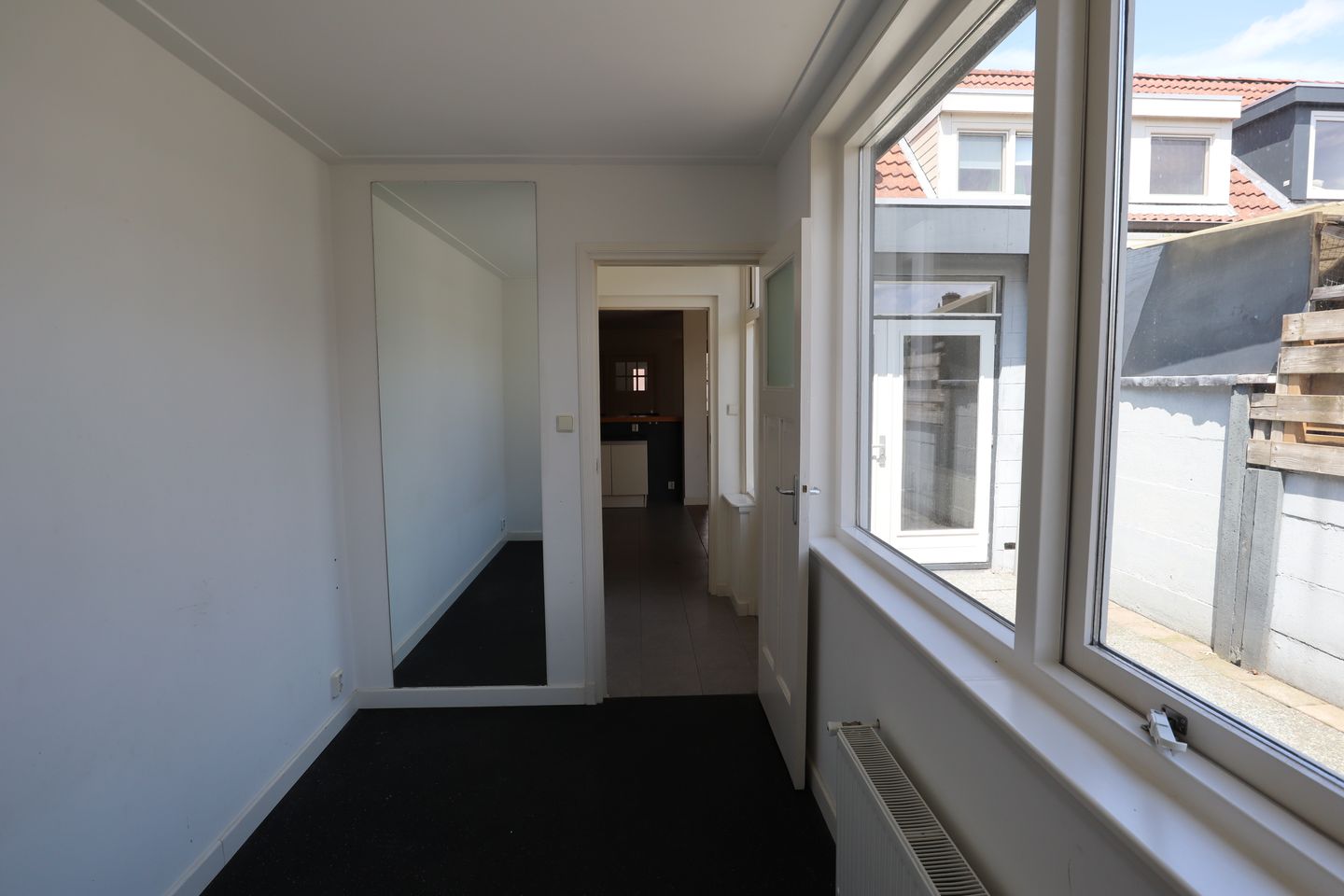 Photo 10 of Spoorstraat 196