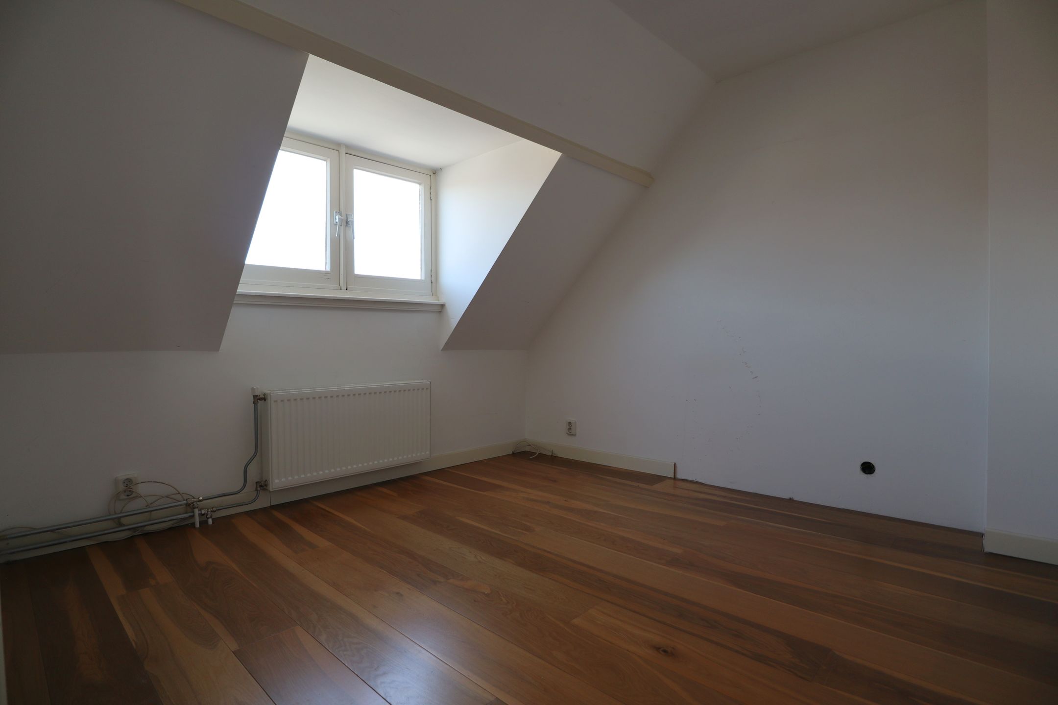 Photo 18 of Spoorstraat 196