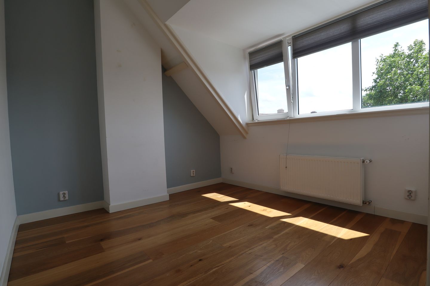 Photo 20 of Spoorstraat 196