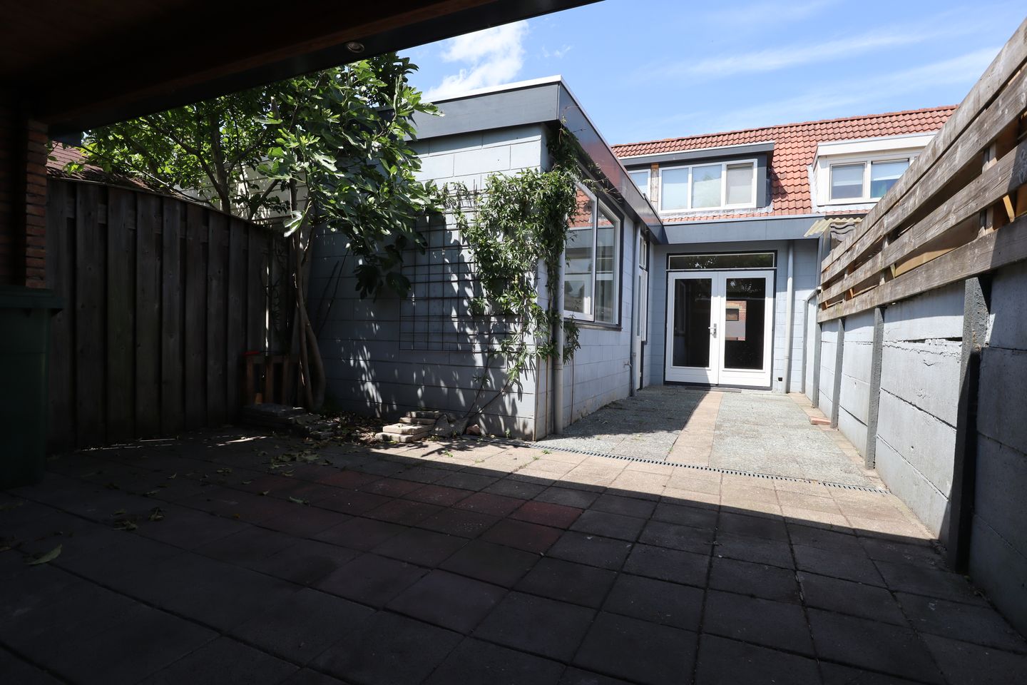 Photo 25 of Spoorstraat 196