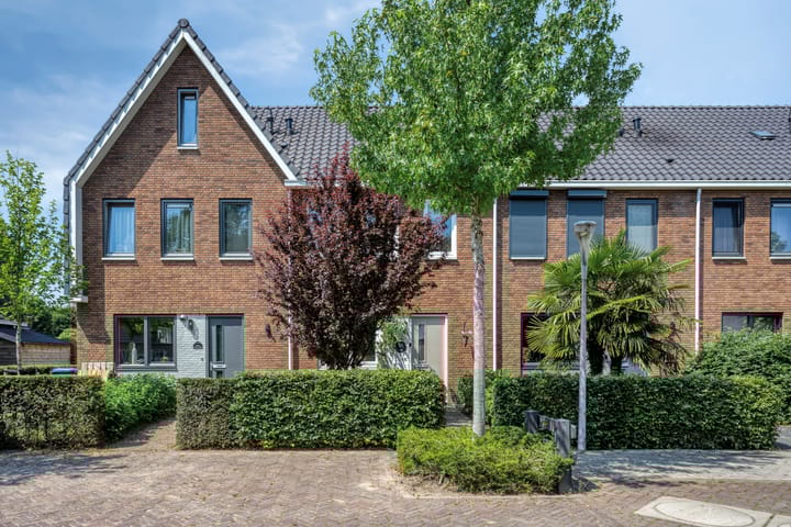 Oranjestraat 14