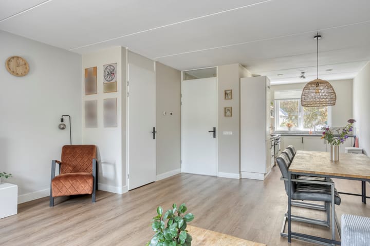 Foto 6 van Oranjestraat 14