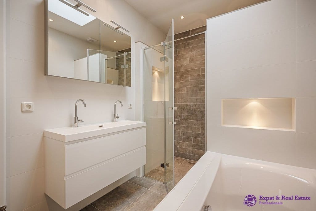 Foto 20 van Johannes Camphuijsstraat 216