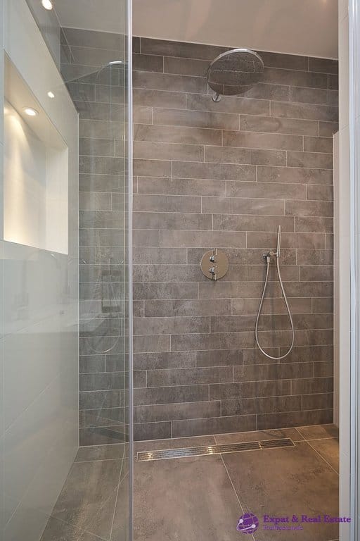 Foto 21 van Johannes Camphuijsstraat 216