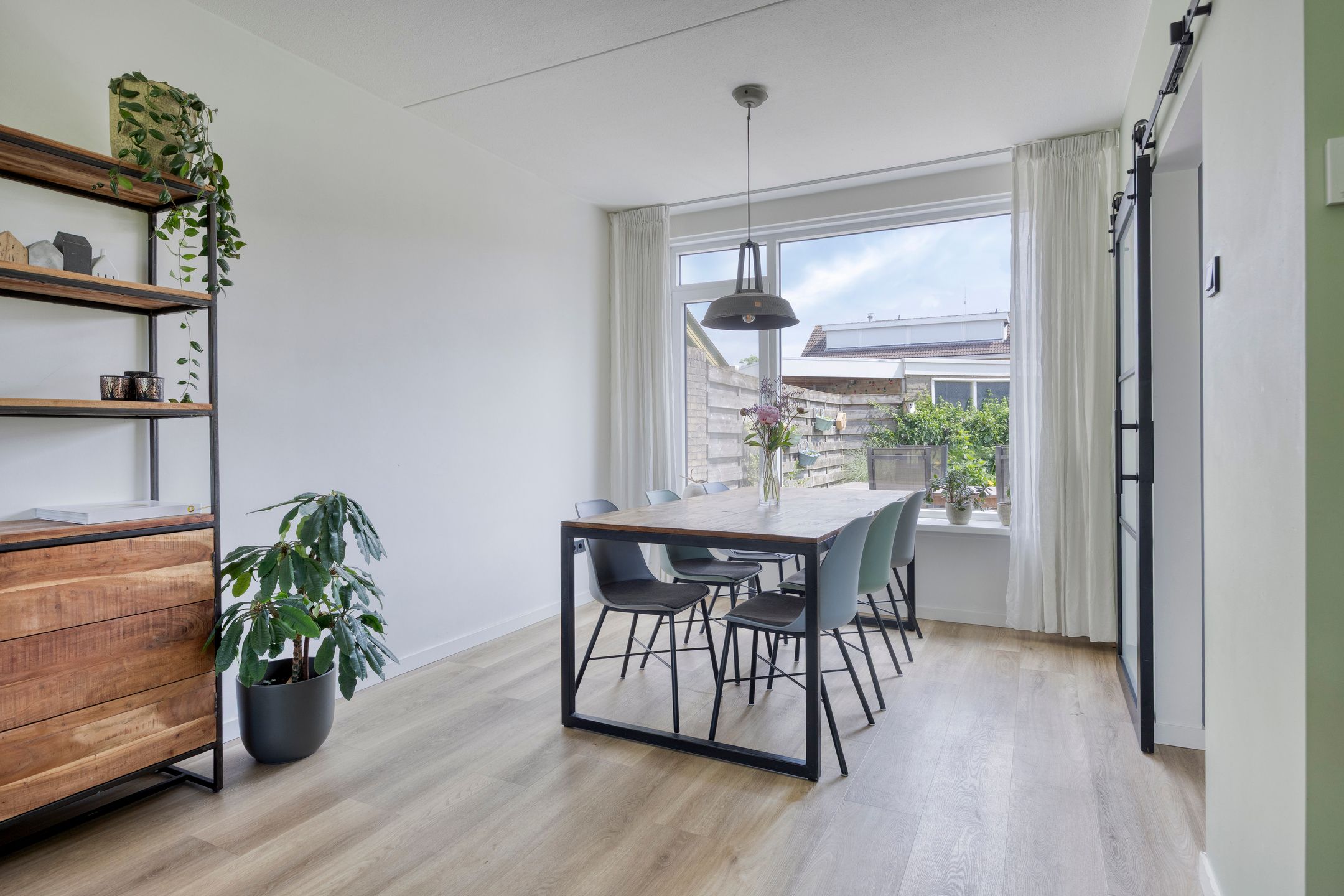 Foto 15 van Borg Ekenstein 81