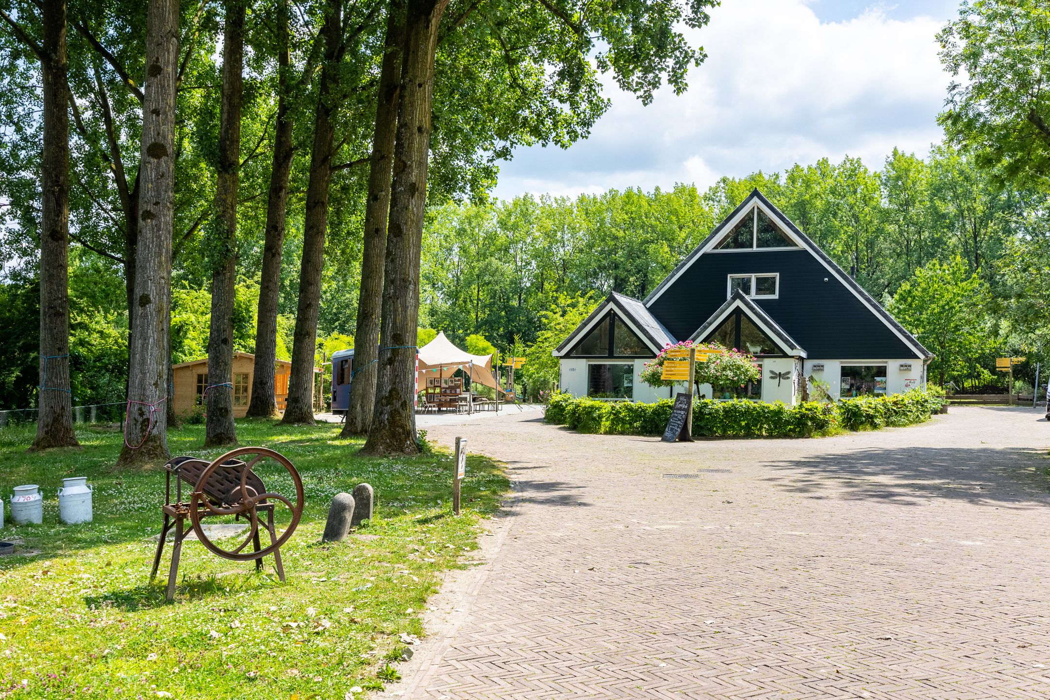 Foto 33 van Galápagos 11