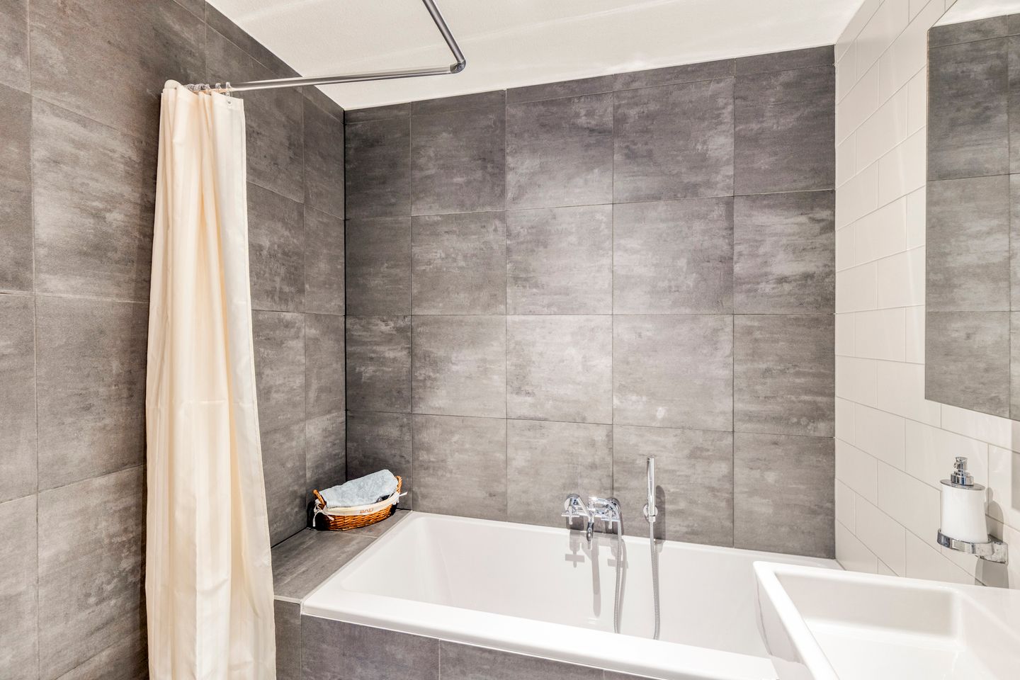 Foto 19 van Lage Barakken 2-A