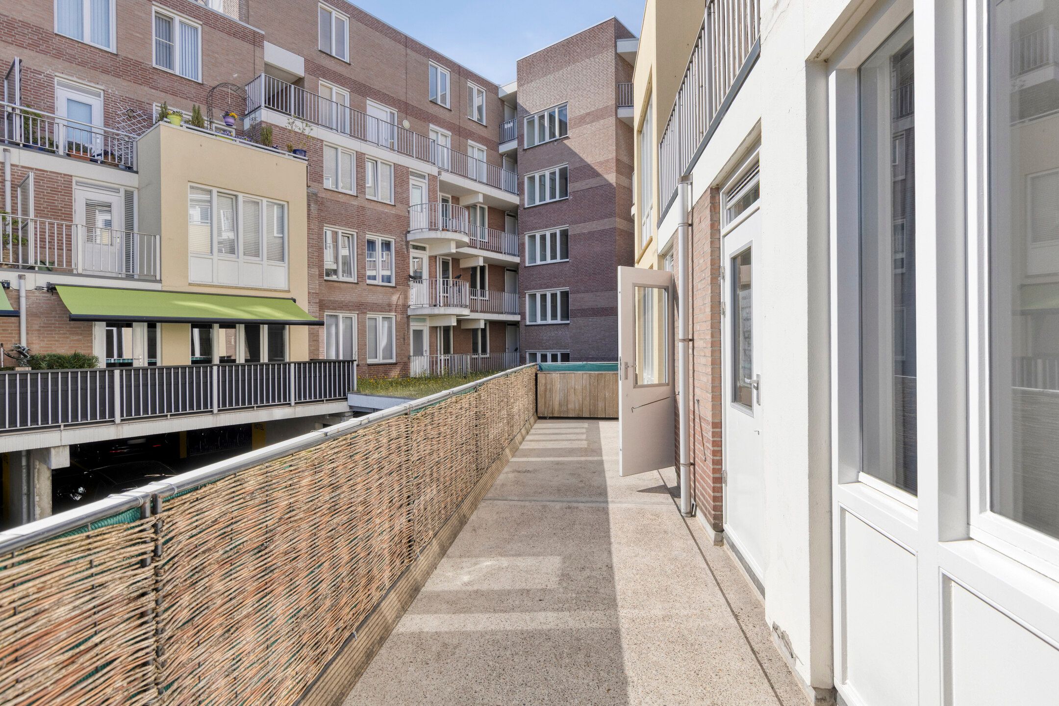 Foto 27 van Lage Barakken 2-A