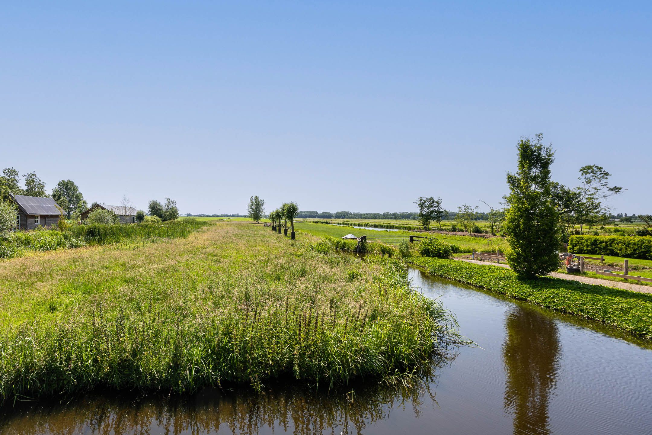 Photo 39 of Noordeinde 18-B