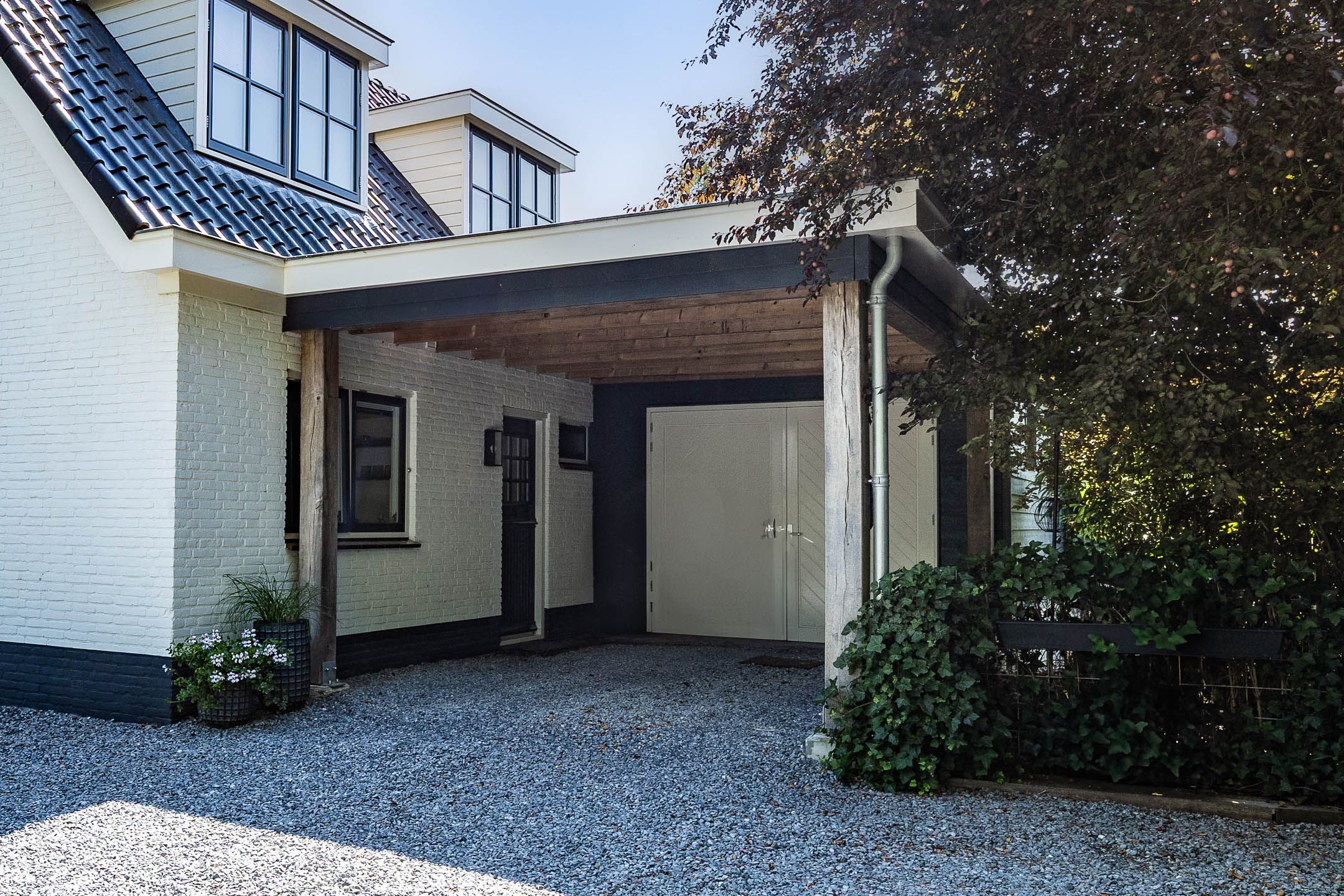 Photo 42 of Noordeinde 18-B
