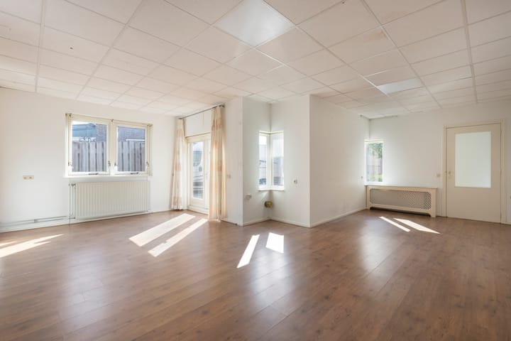 Foto 8 van Molenstraat 12