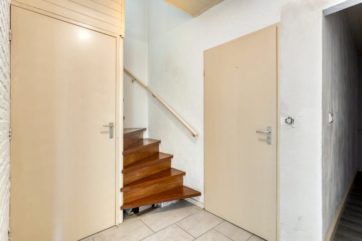 Foto 15 van Molenstraat 12