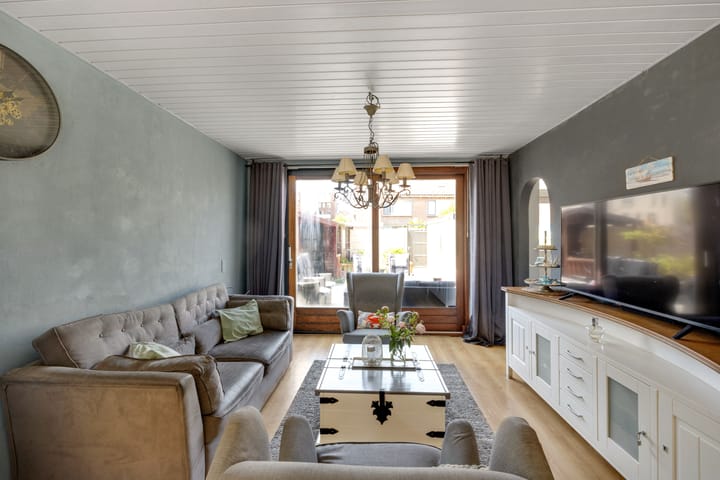 Foto 16 van Pluvierhof 18