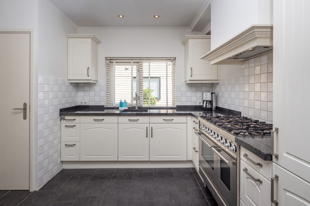 Foto 16 van Bernhardstraat 79