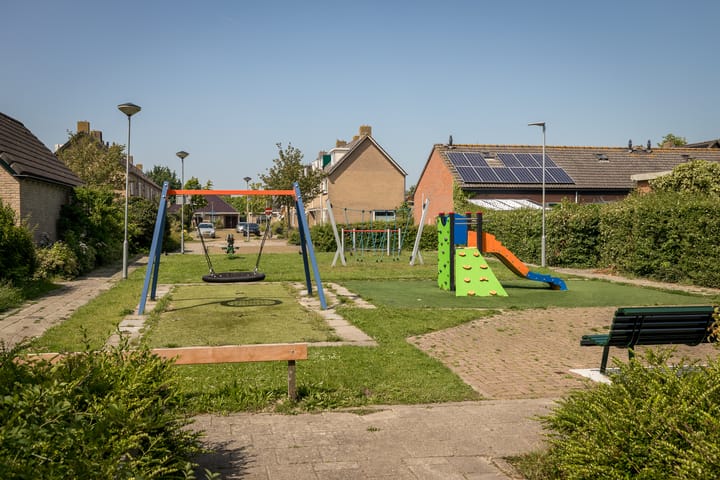 Foto 46 van Bernhardstraat 79