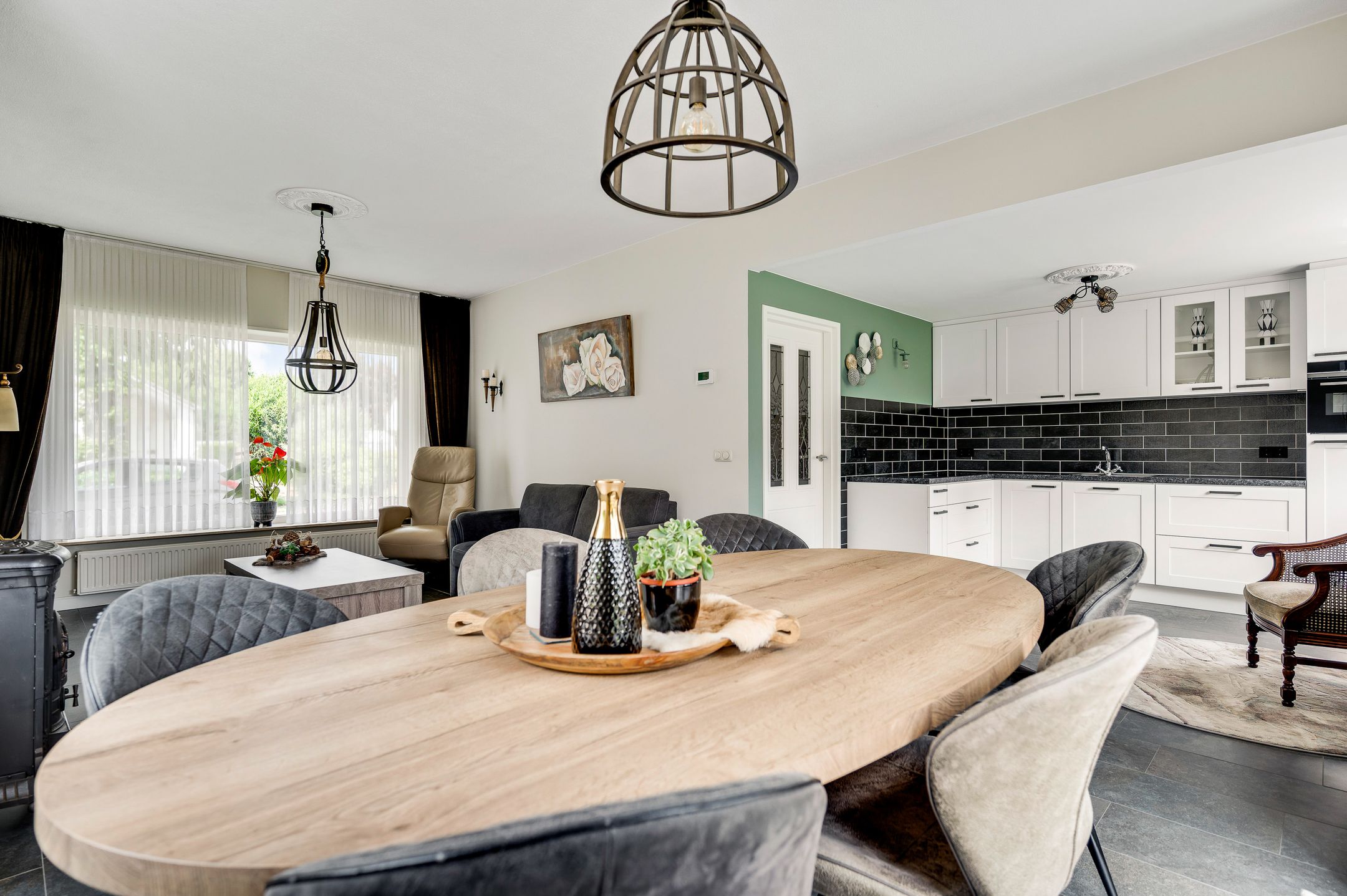 Foto 12 van Beeleweg 19