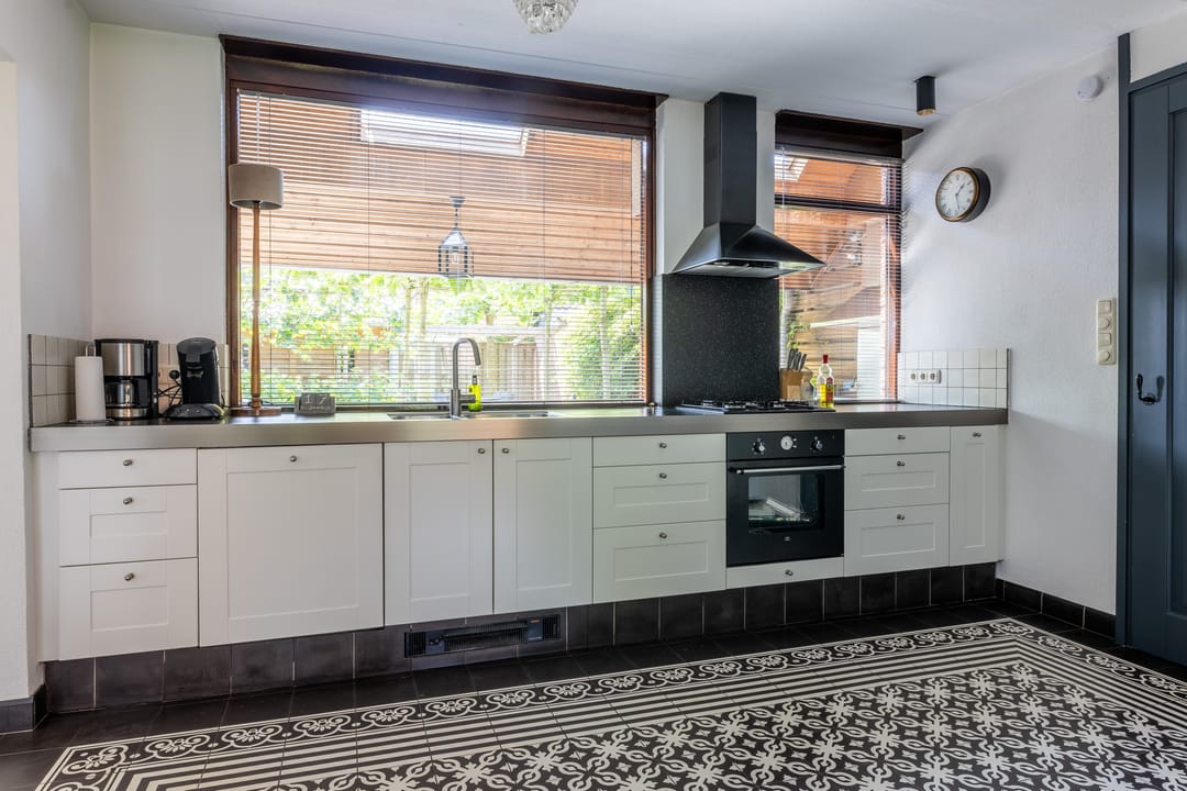 Foto 11 van Nieuwenhuisstraat 1