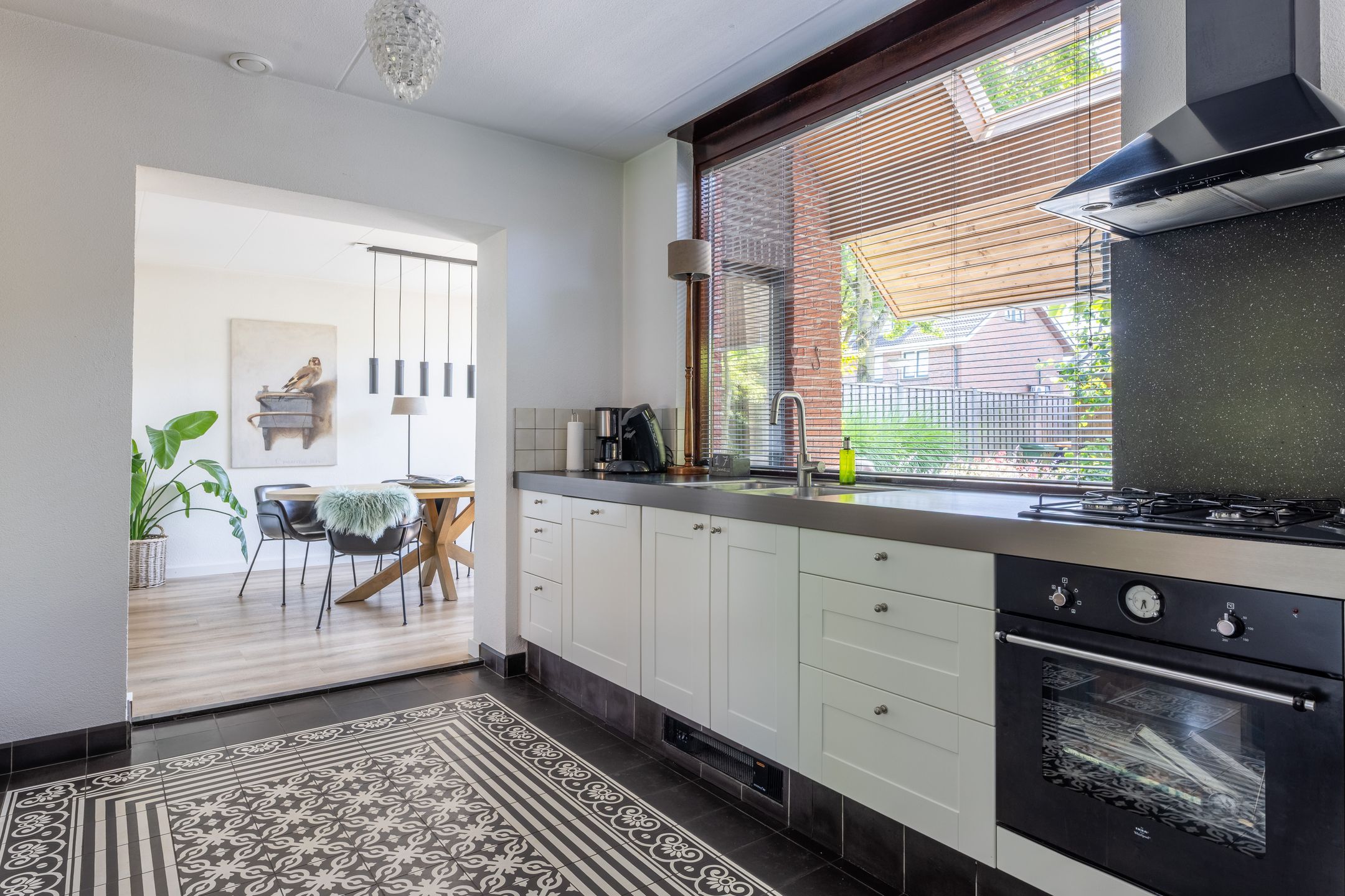 Foto 12 van Nieuwenhuisstraat 1