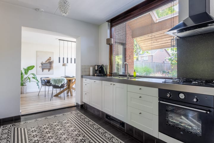 Foto 12 van Nieuwenhuisstraat 1