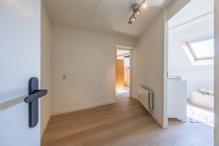 Foto 34 van Nieuwenhuisstraat 1