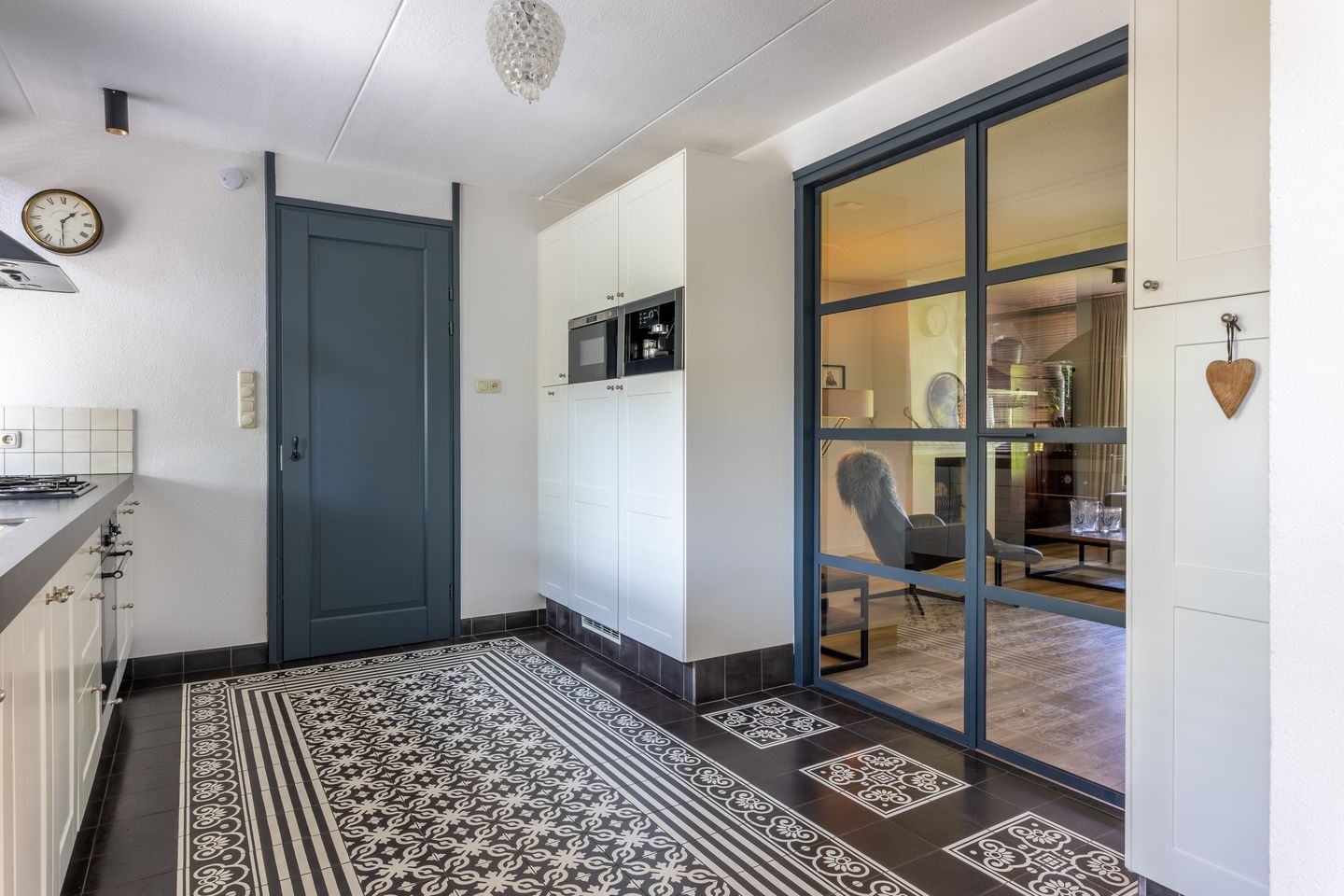 Foto 14 van Nieuwenhuisstraat 1