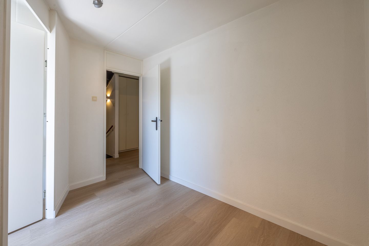 Foto 35 van Nieuwenhuisstraat 1