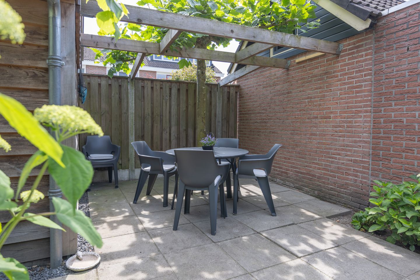 Foto 50 van Nieuwenhuisstraat 1