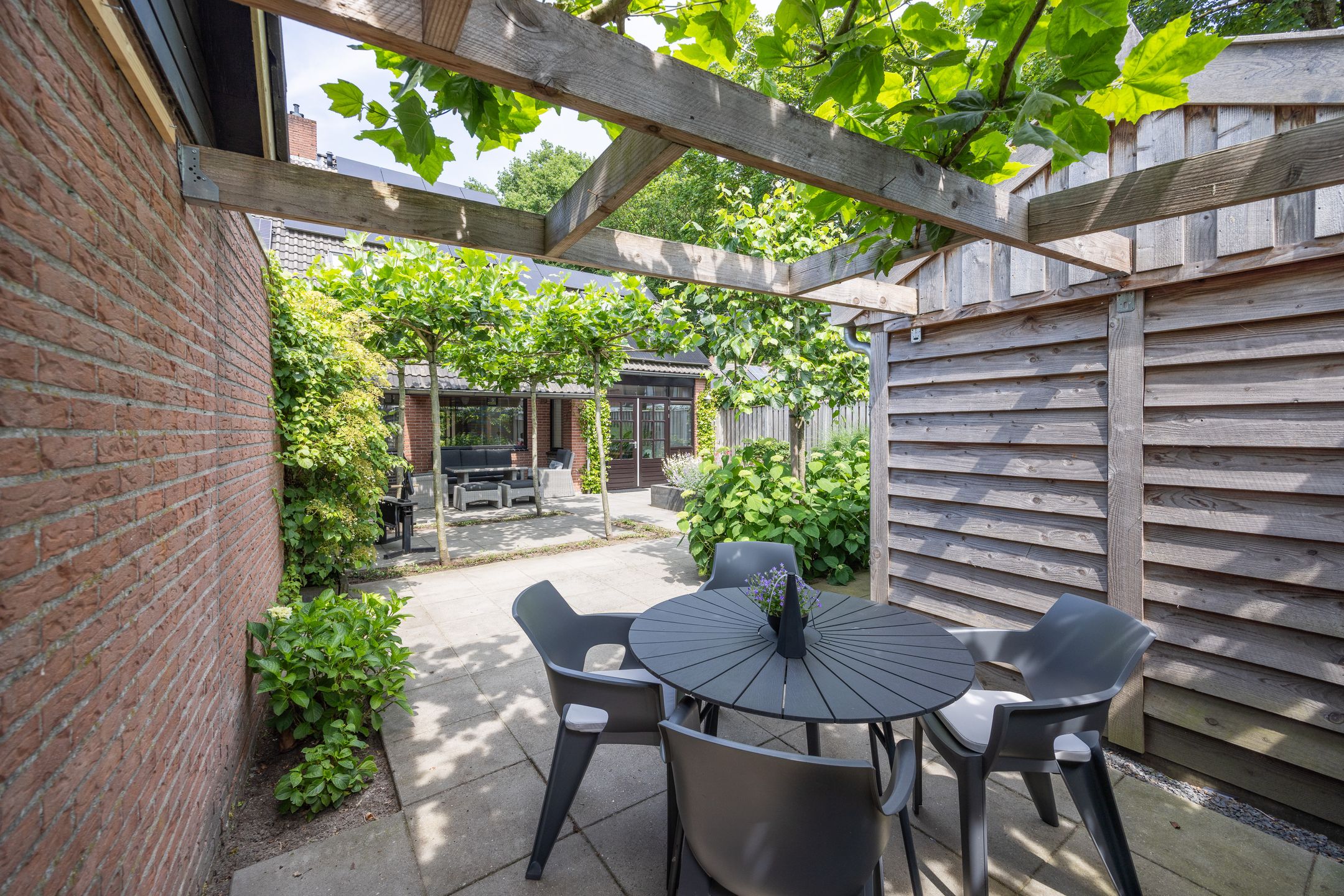 Foto 51 van Nieuwenhuisstraat 1