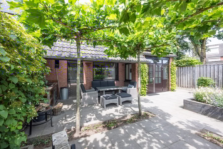 Foto 53 van Nieuwenhuisstraat 1