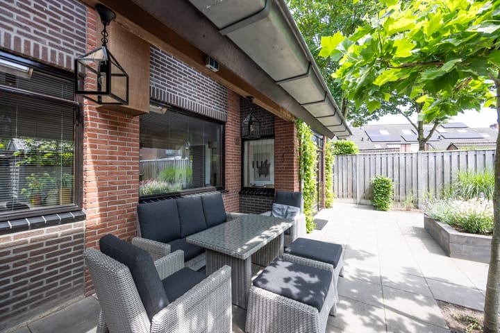 Foto 54 van Nieuwenhuisstraat 1