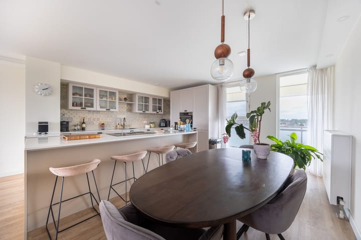 Foto 11 van Nieuwlandstraat 166