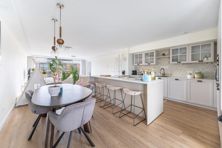 Foto 12 van Nieuwlandstraat 166