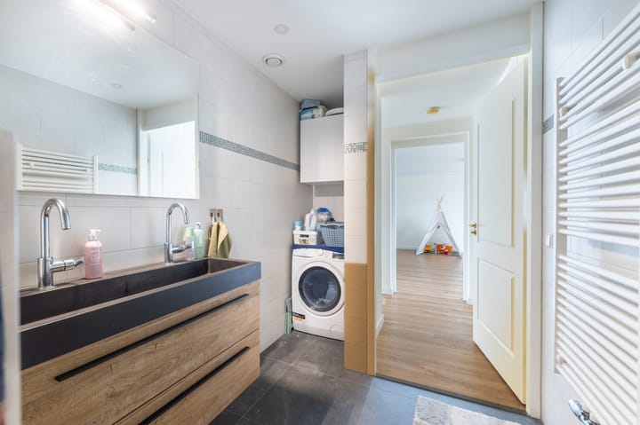 Foto 24 van Nieuwlandstraat 166