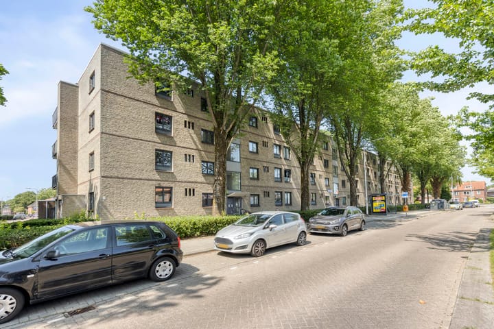 Photo 2 of Waterhoefstraat 9-A