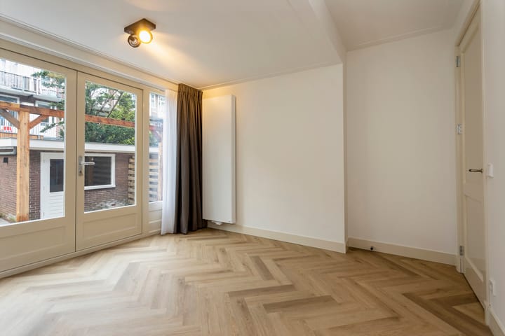 Foto 7 van Kinderdijkstraat 12-H