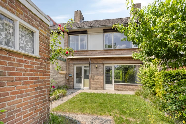 Foto 24 van Professor Meyerslaan 37