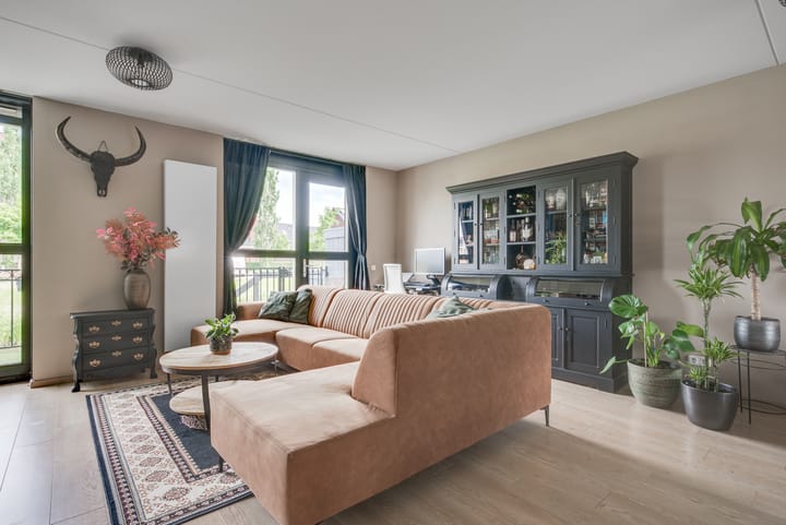 Photo 8 of Middeloo 32