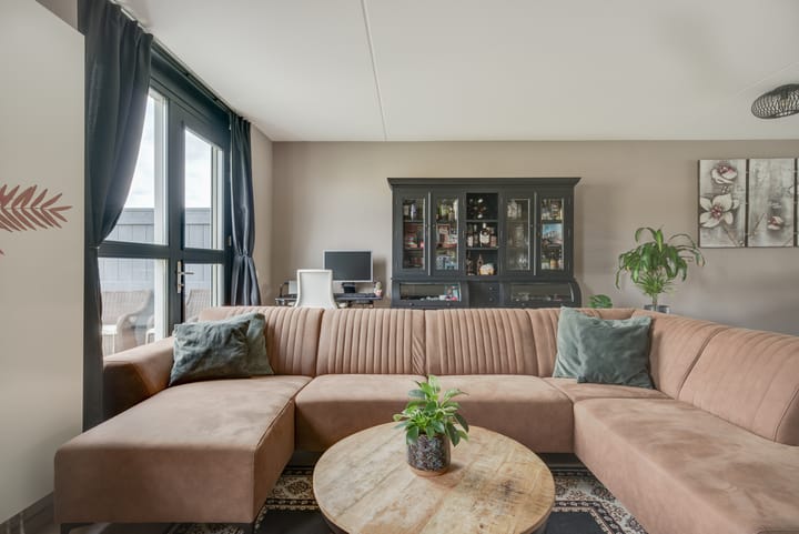 Photo 9 of Middeloo 32