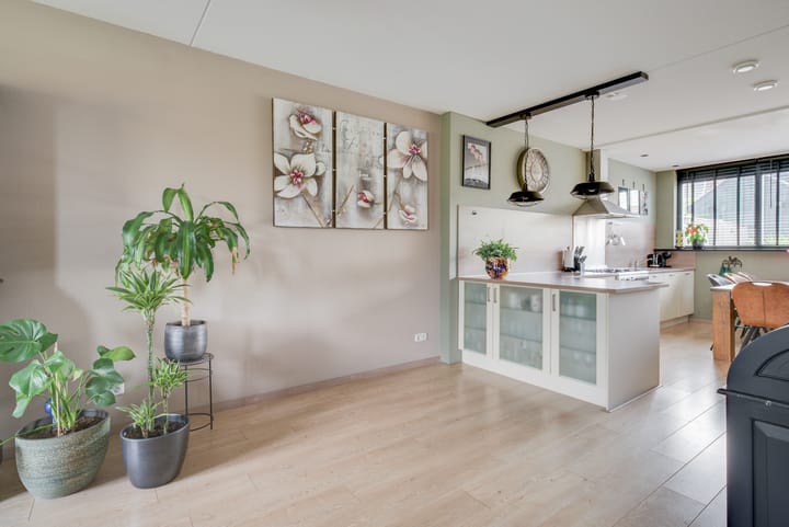 Photo 15 of Middeloo 32