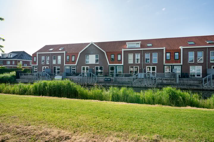 Photo 47 of Middeloo 32