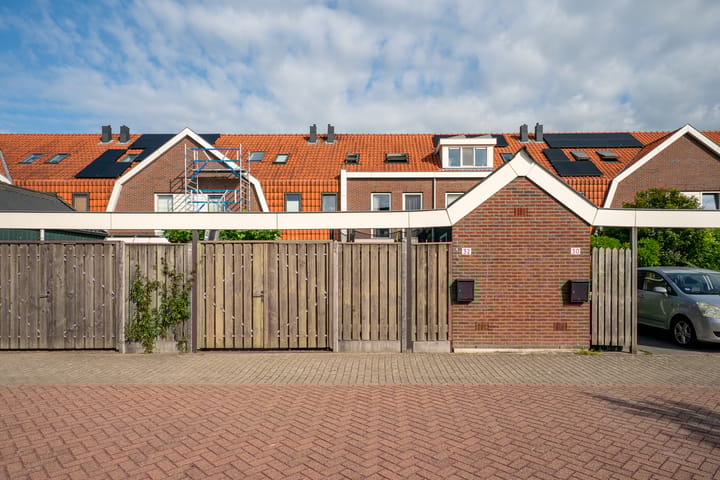 Photo 50 of Middeloo 32