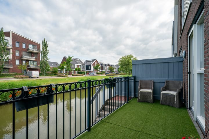 Photo 58 of Middeloo 32