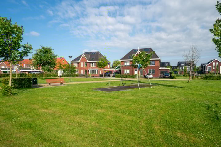 Photo 61 of Middeloo 32