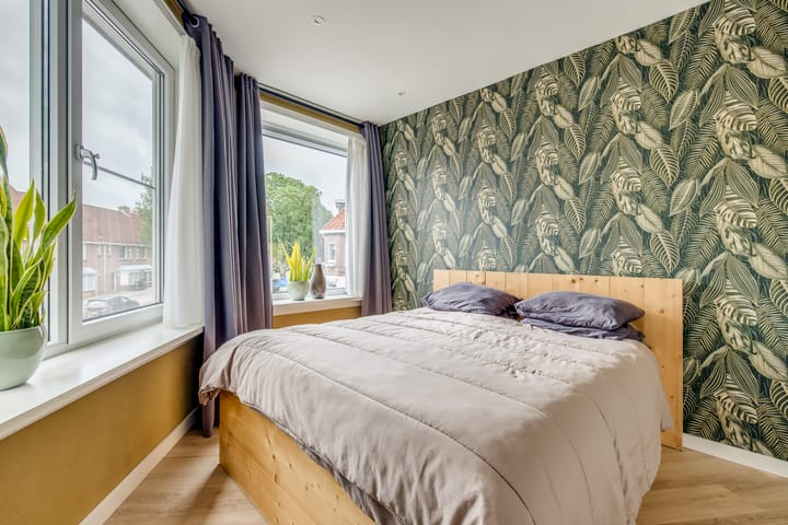 Photo 3 of Waalstraat 77