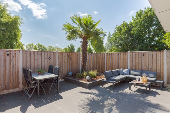 Foto 28 van Wilgeroosje 14