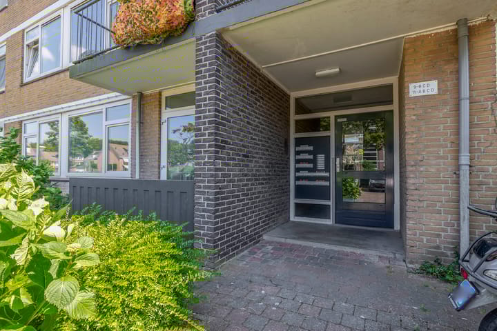 Photo 9 of Schepenstraat 11-A