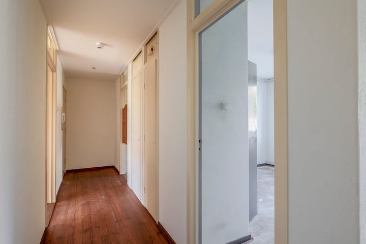 Photo 12 of Schepenstraat 11-A