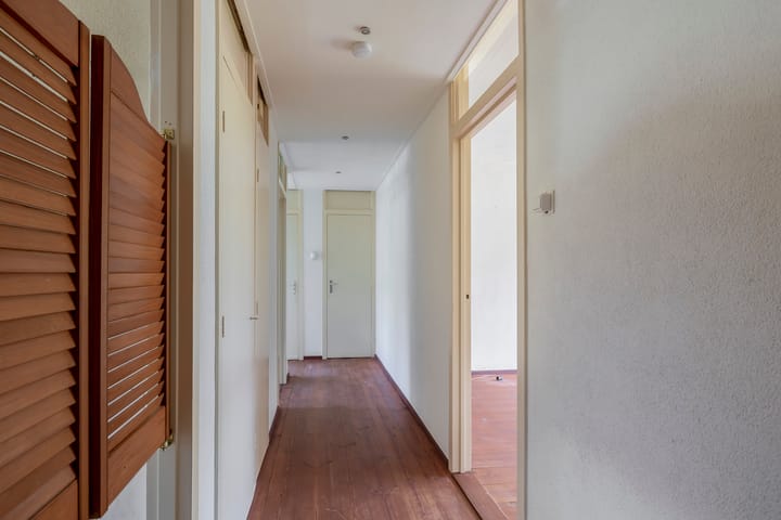 Photo 13 of Schepenstraat 11-A