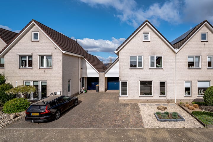 Photo 7 of Commendereijstraat 5