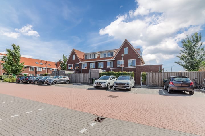 Foto 38 van Waterschaplaan 1